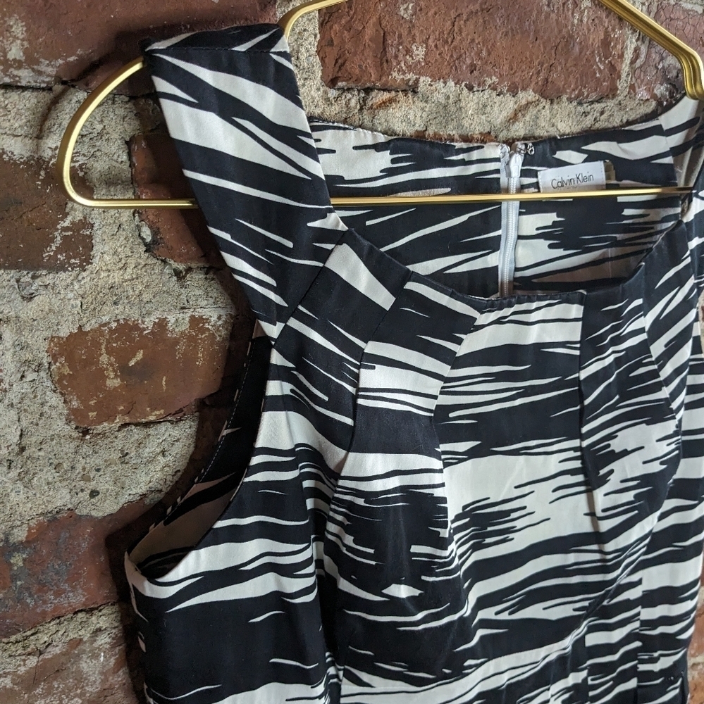 Calvin Klein Size 8 Black & Off White Brush Stroke A-Line Dress - Picture 2 of 8